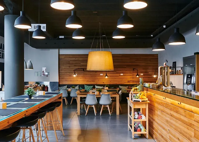 Toc Hostel *