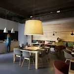 Toc ホステル